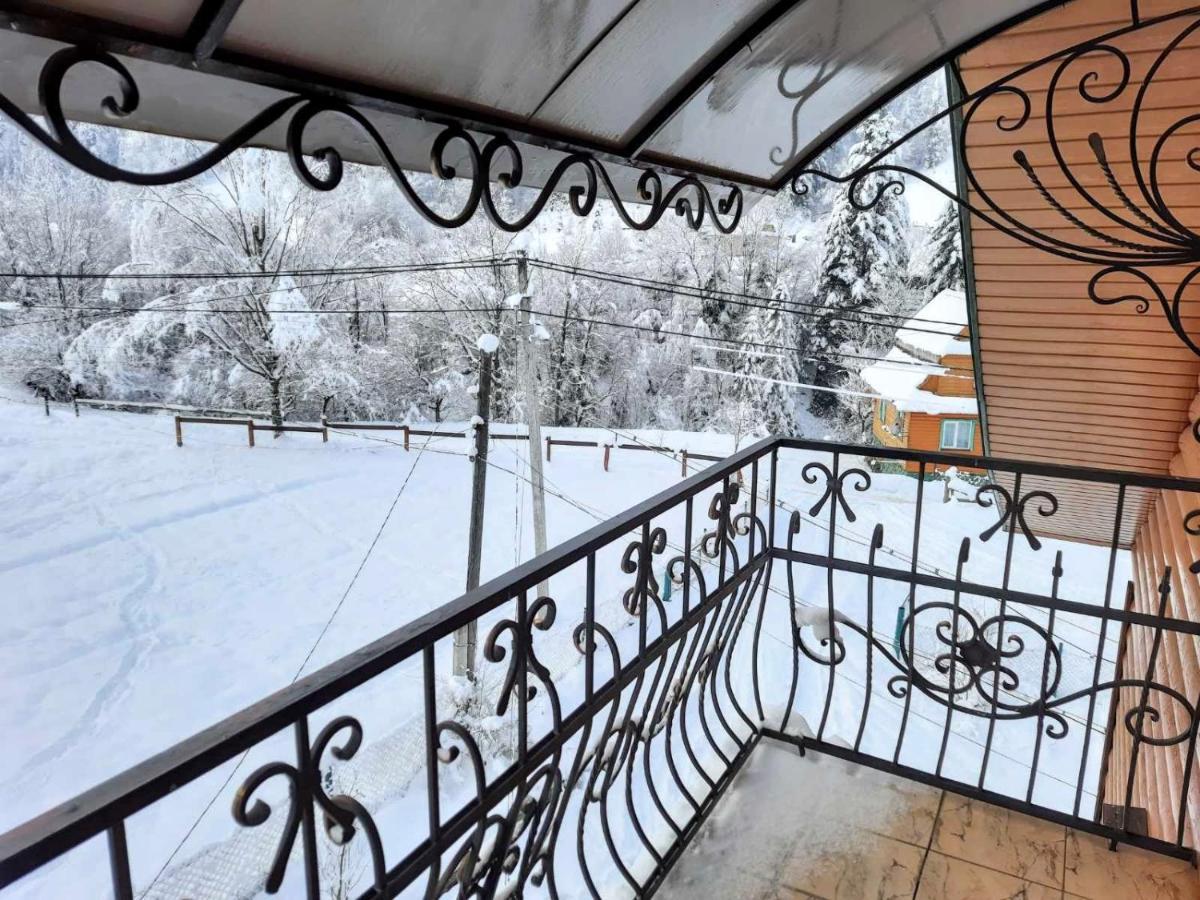 Cottage "Kliverent" Jaremcze Zewnętrze zdjęcie